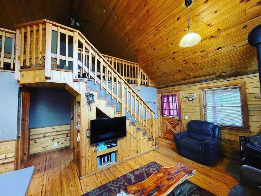 The Loft At Bear Mountain Log Cabins Eureka Springs Exterior foto